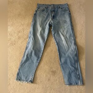 Classic Wrangler Men's Jeans
